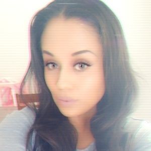 Meet your Posher, Evelyn